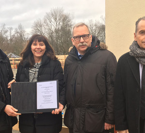 Gruppenfoto auf einer Baustelle